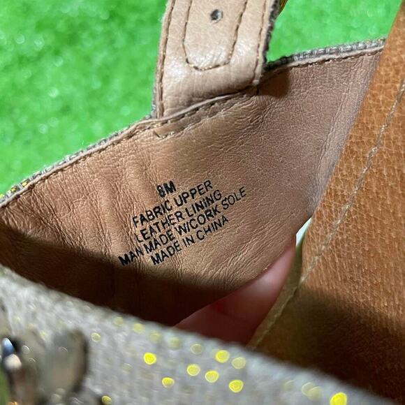 Nurture Women’s 8M Sandals Gems Comfort Brown Slip On Strappy Adjustable - Picture 6 of 8